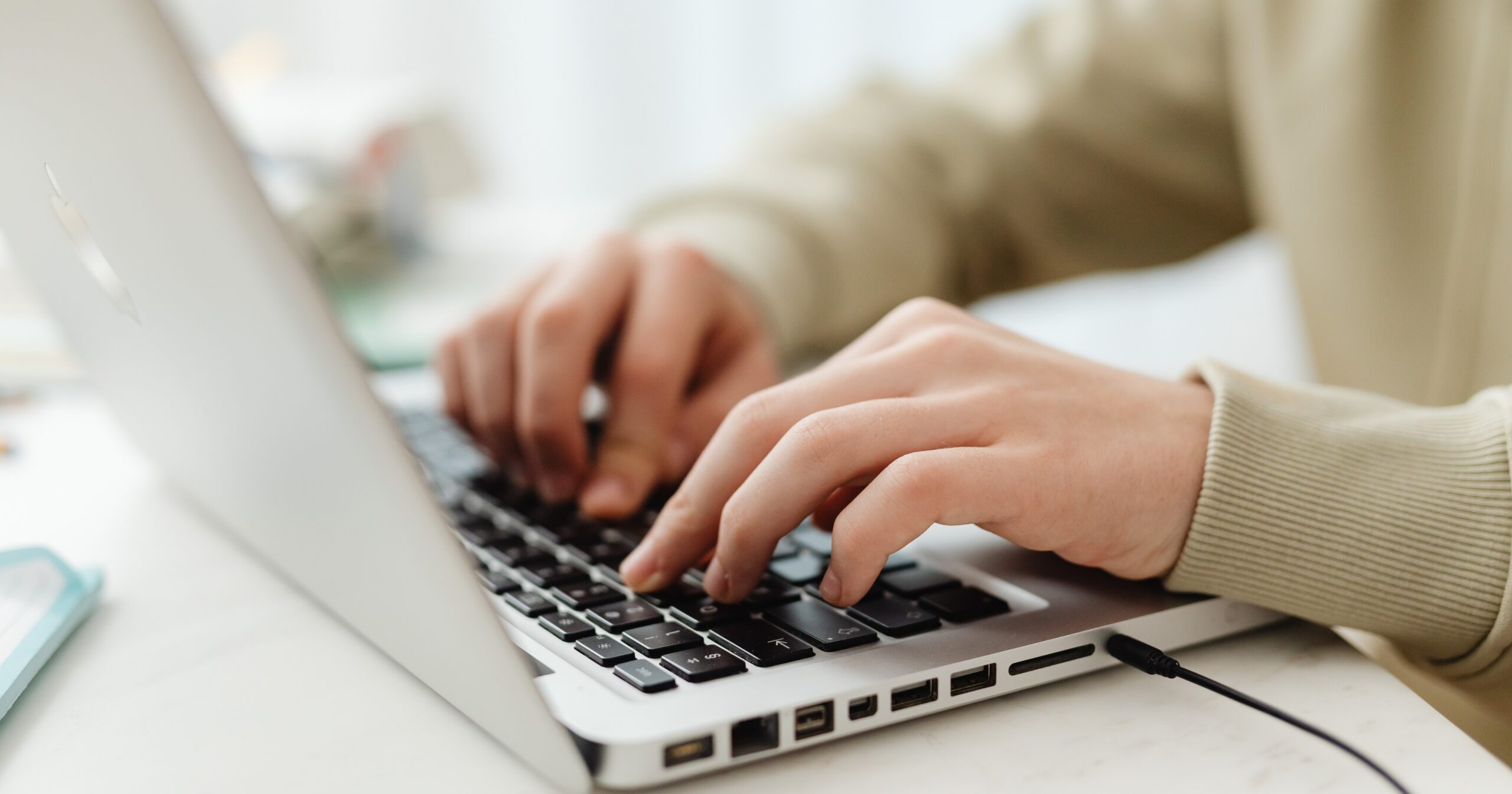 best laptops for writers — supporting image 1